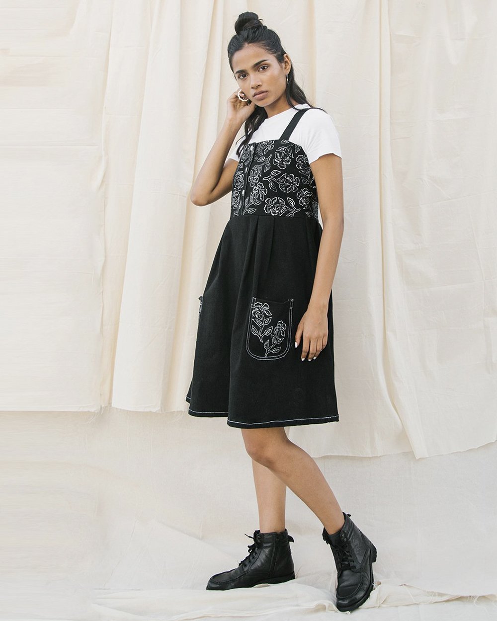 Shop the Phool Jumper Dress on endless world L / Black Shop the Phool Jumper Dress on endless world L / Black